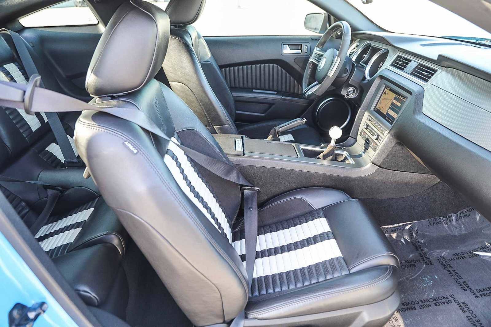 Thumbnail: 2010 Ford Mustang - 16