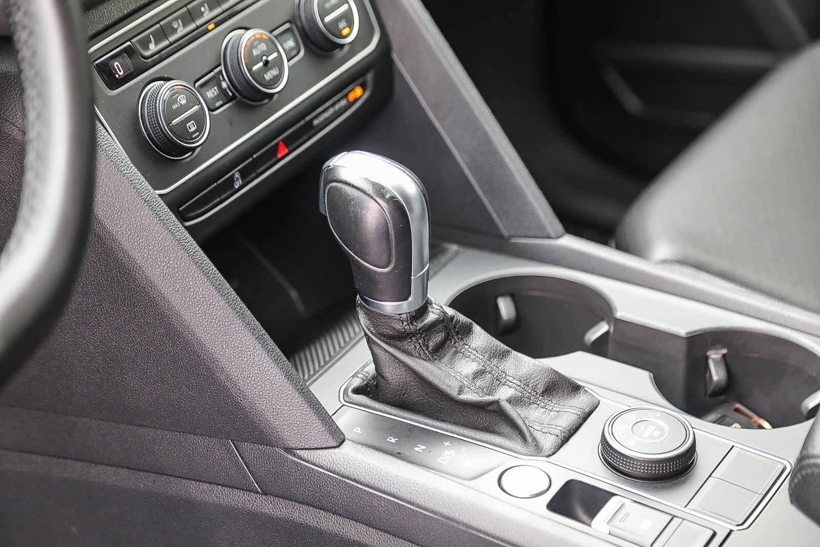 Thumbnail: 2019 Volkswagen Atlas - 20