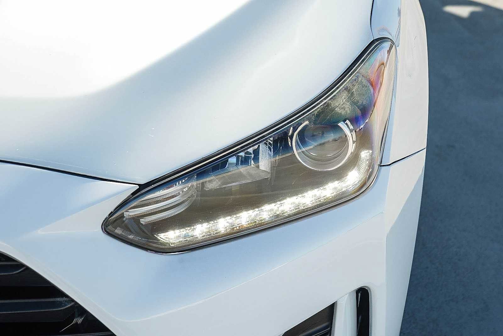 Thumbnail: 2019 Hyundai Veloster - 9