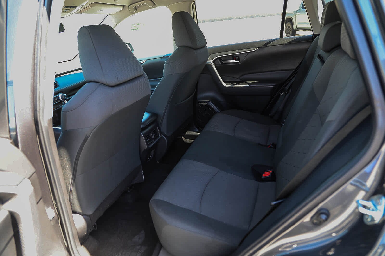 Thumbnail: 2024 Toyota RAV4 - 19