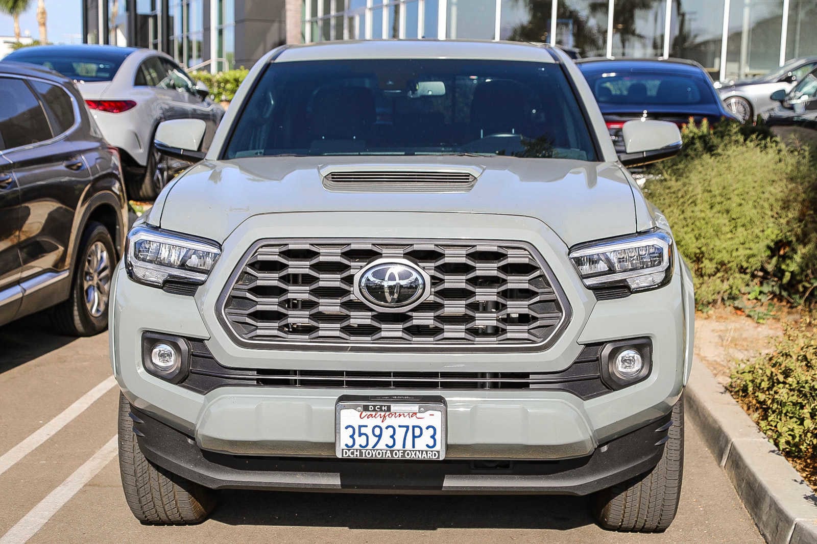 Used 2022 Toyota Tacoma TRD Sport with VIN 3TMAZ5CN7NM195758 for sale in Oxnard, CA