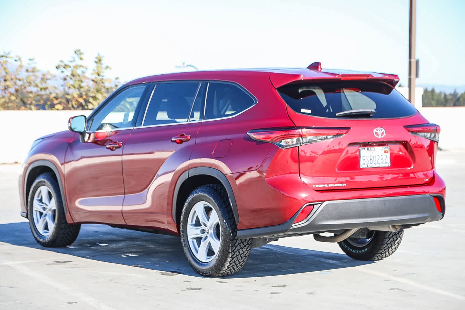 Thumbnail: 2020 Toyota Highlander - 7