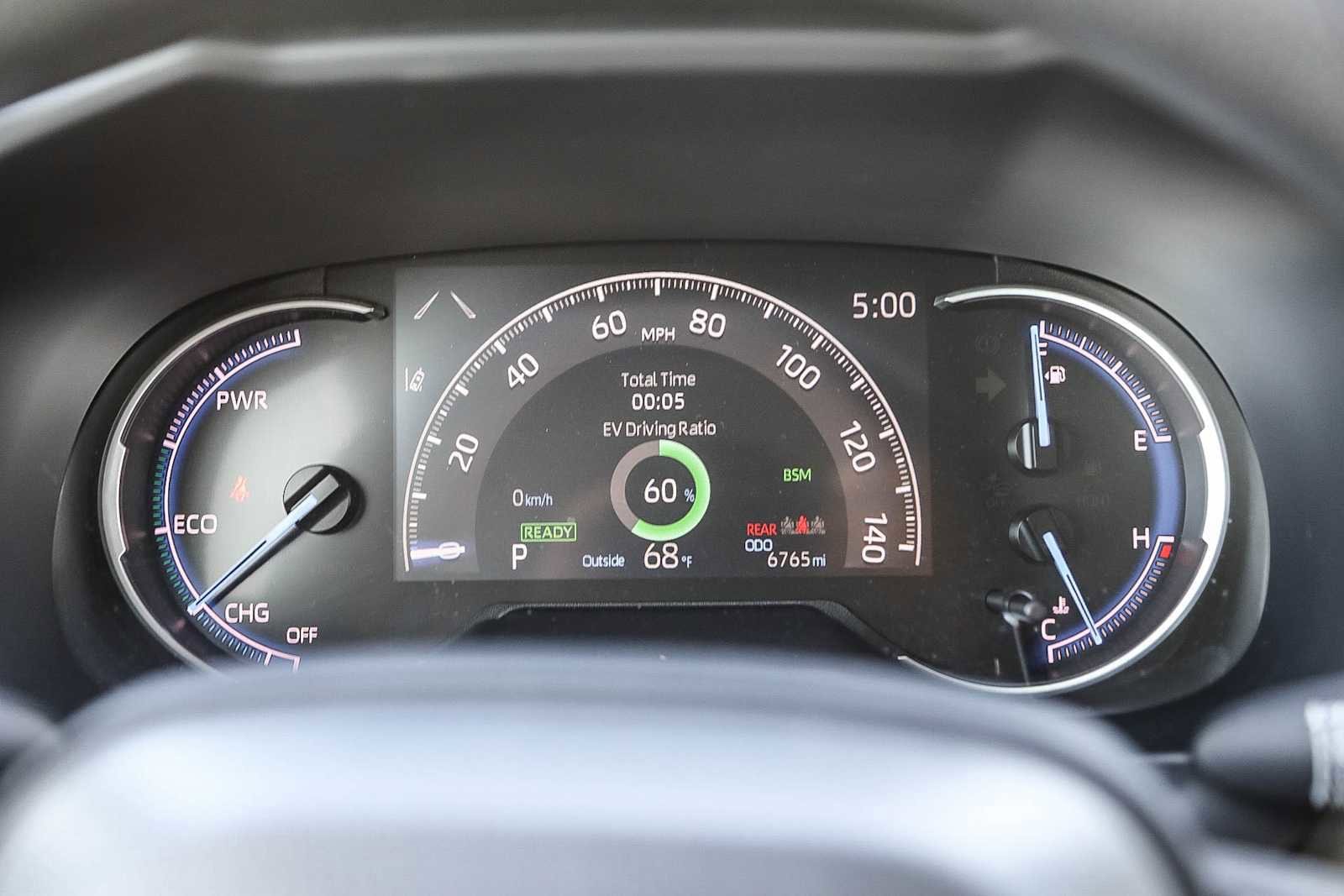 Thumbnail: 2025 Toyota RAV4 - 22