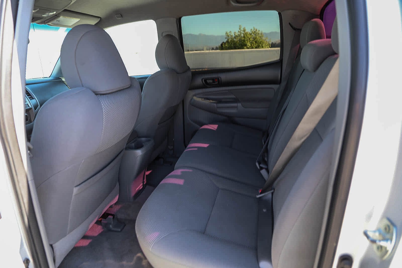 Thumbnail: 2011 Toyota Tacoma - 18