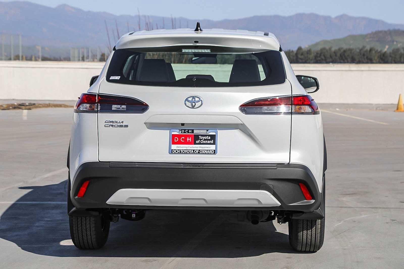 Thumbnail: 2026 Toyota Corolla Cross - 6