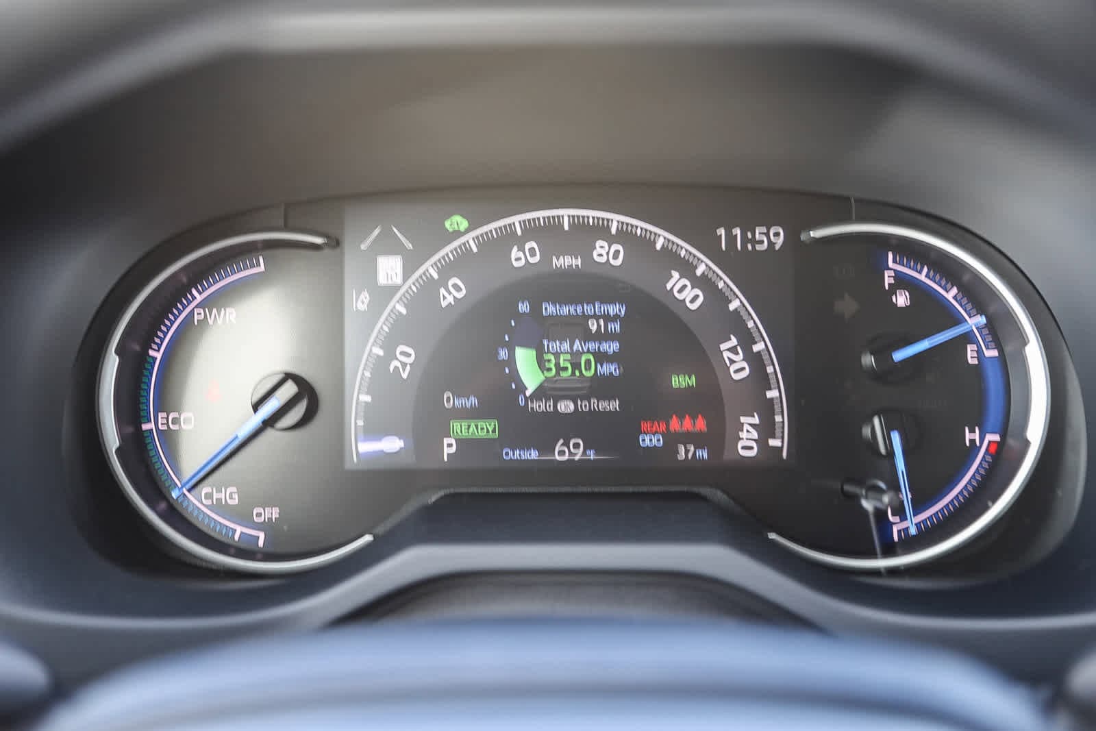 Thumbnail: 2025 Toyota RAV4 - 24