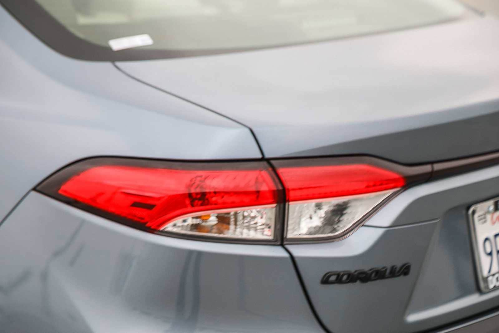 Thumbnail: 2023 Toyota Corolla - 10