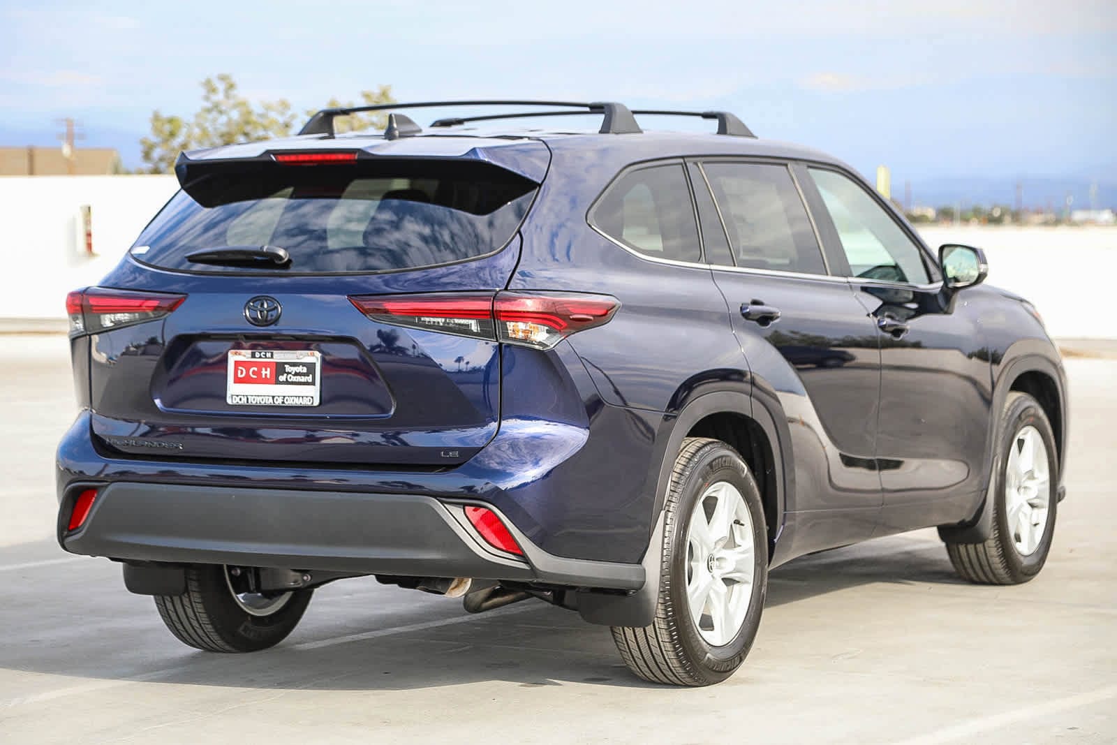 Thumbnail: 2025 Toyota Highlander - 4