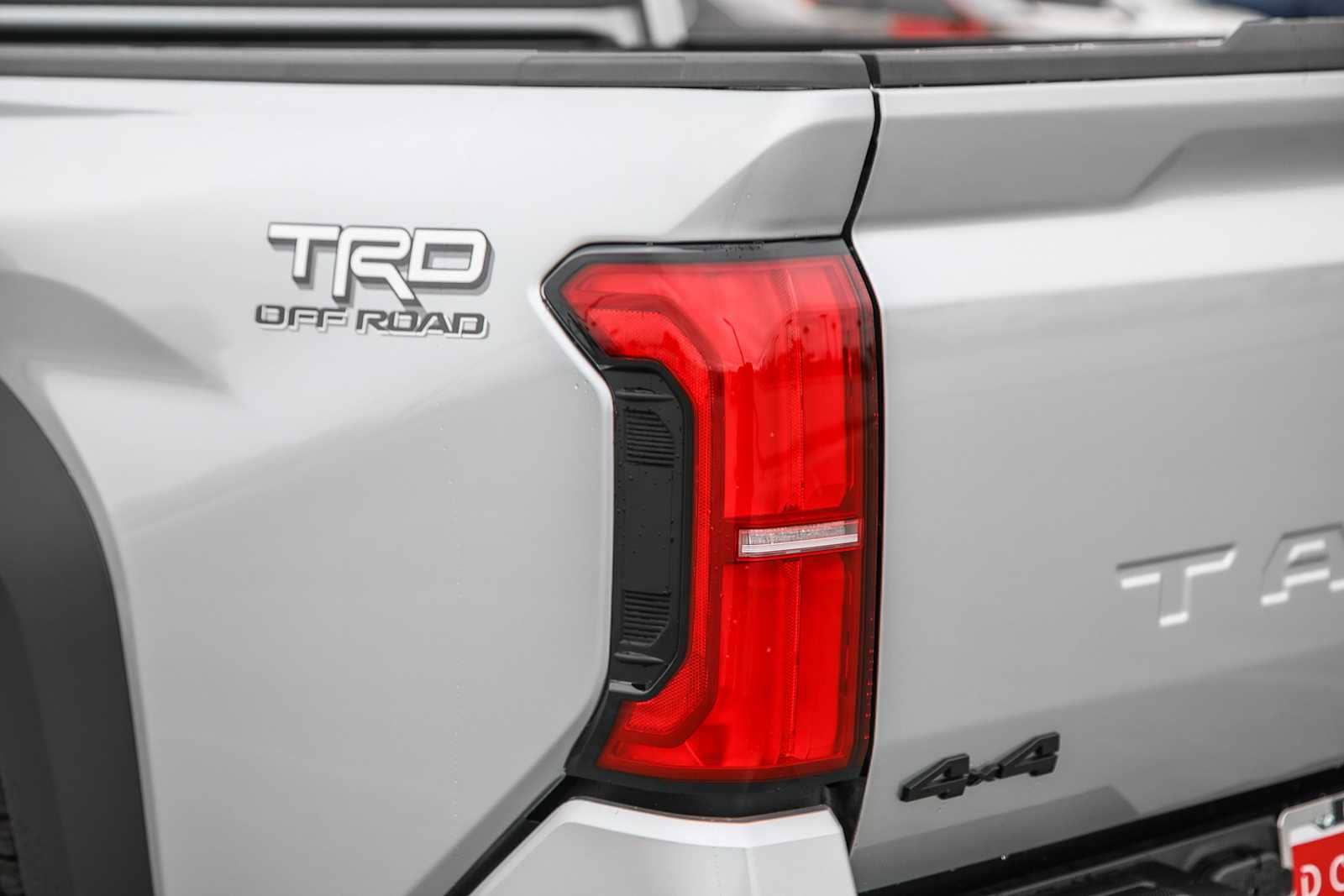 2025 Toyota Tacoma TRD Off-Road 8