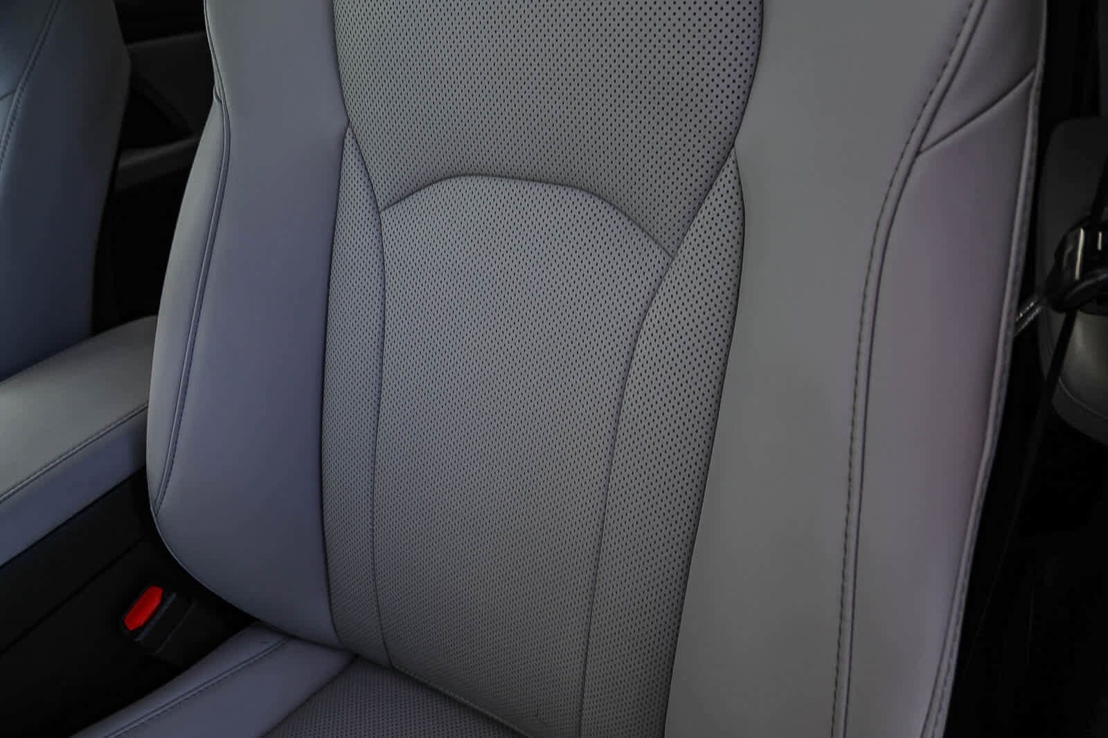 Thumbnail: 2022 Lexus RX - 24