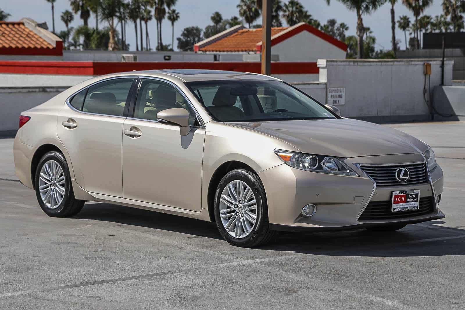 Thumbnail: 2013 Lexus ES - 4