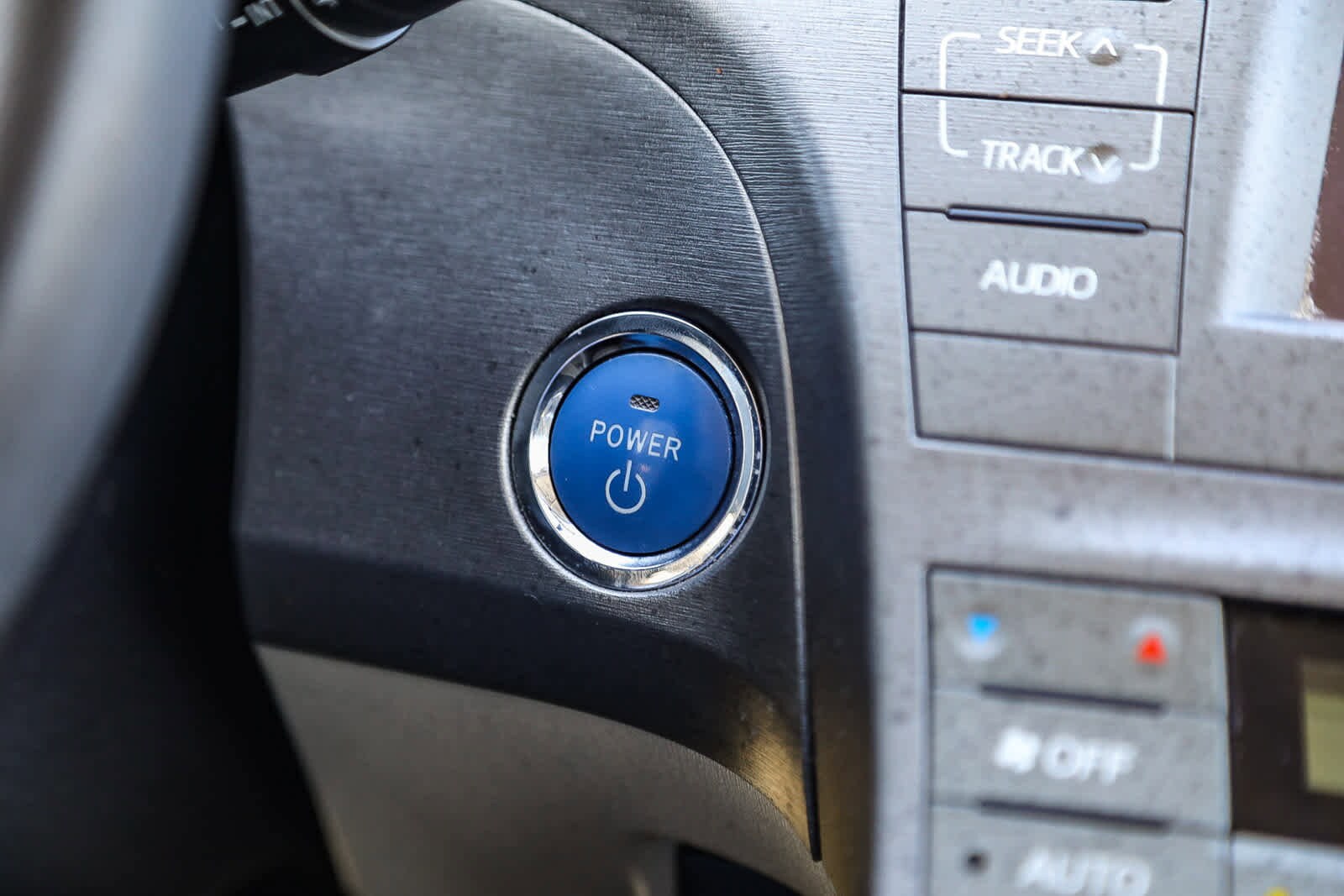 Thumbnail: 2014 Toyota Prius - 22