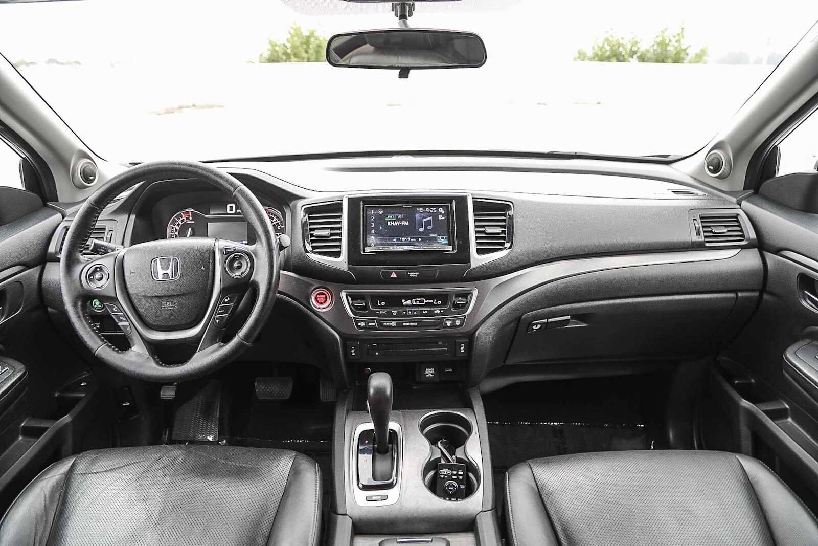 Thumbnail: 2017 Honda Ridgeline - 11