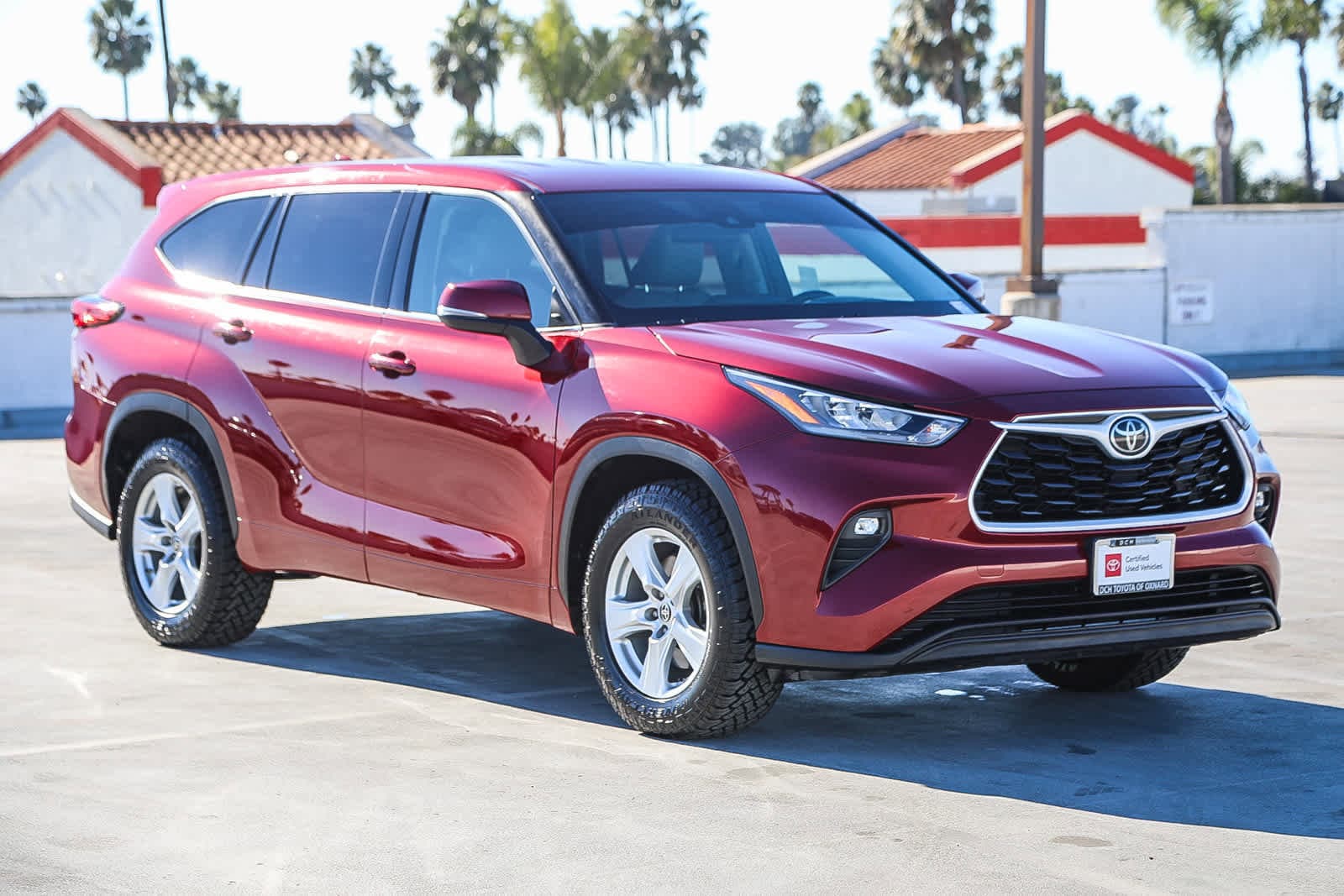 Thumbnail: 2020 Toyota Highlander - 4