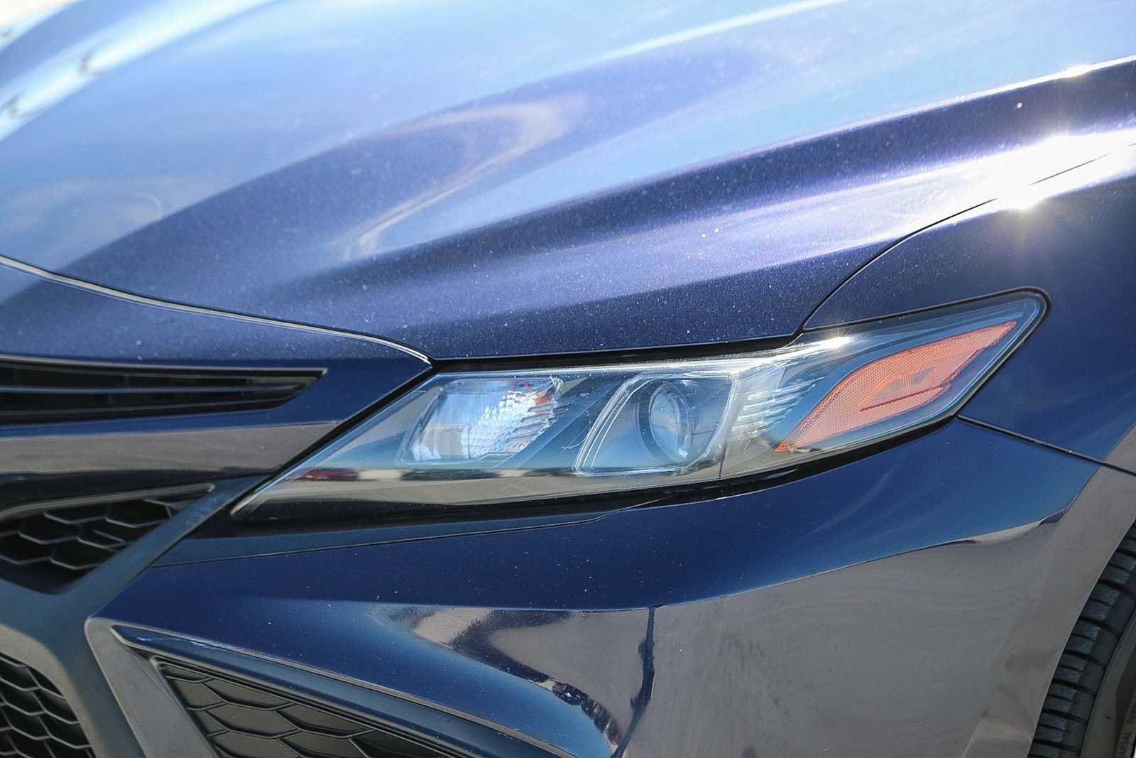 Thumbnail: 2022 Toyota Camry - 9