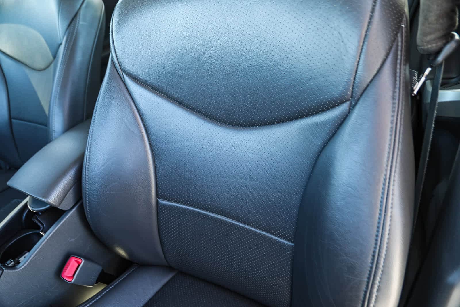 Thumbnail: 2011 Toyota Prius - 24