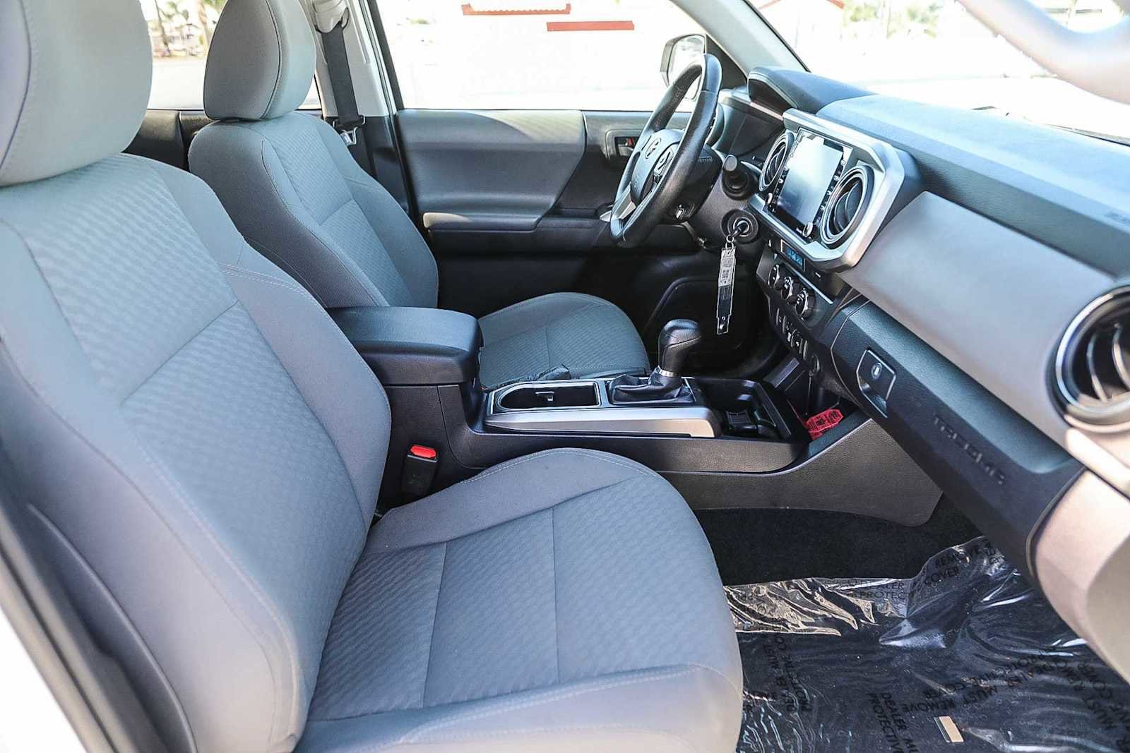 2021 Toyota Tacoma SR5 - Photo 17