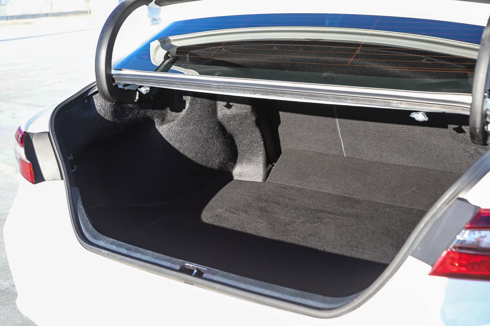 Thumbnail: 2024 Toyota Camry - 26