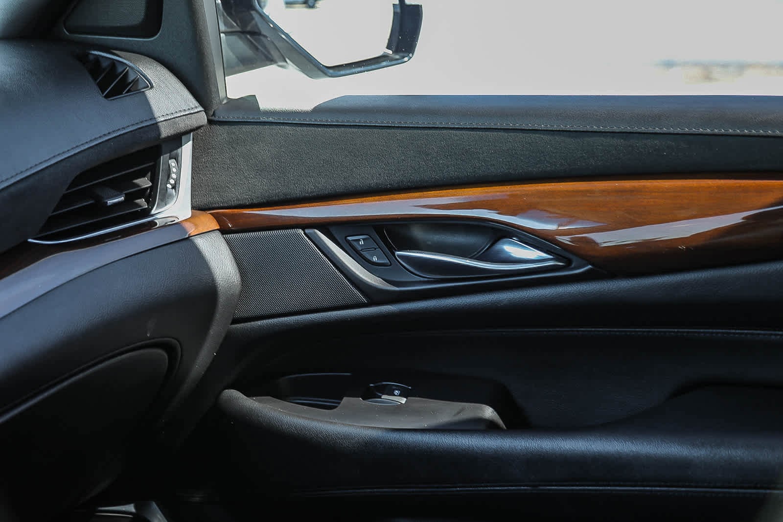 Thumbnail: 2020 Cadillac Escalade - 22