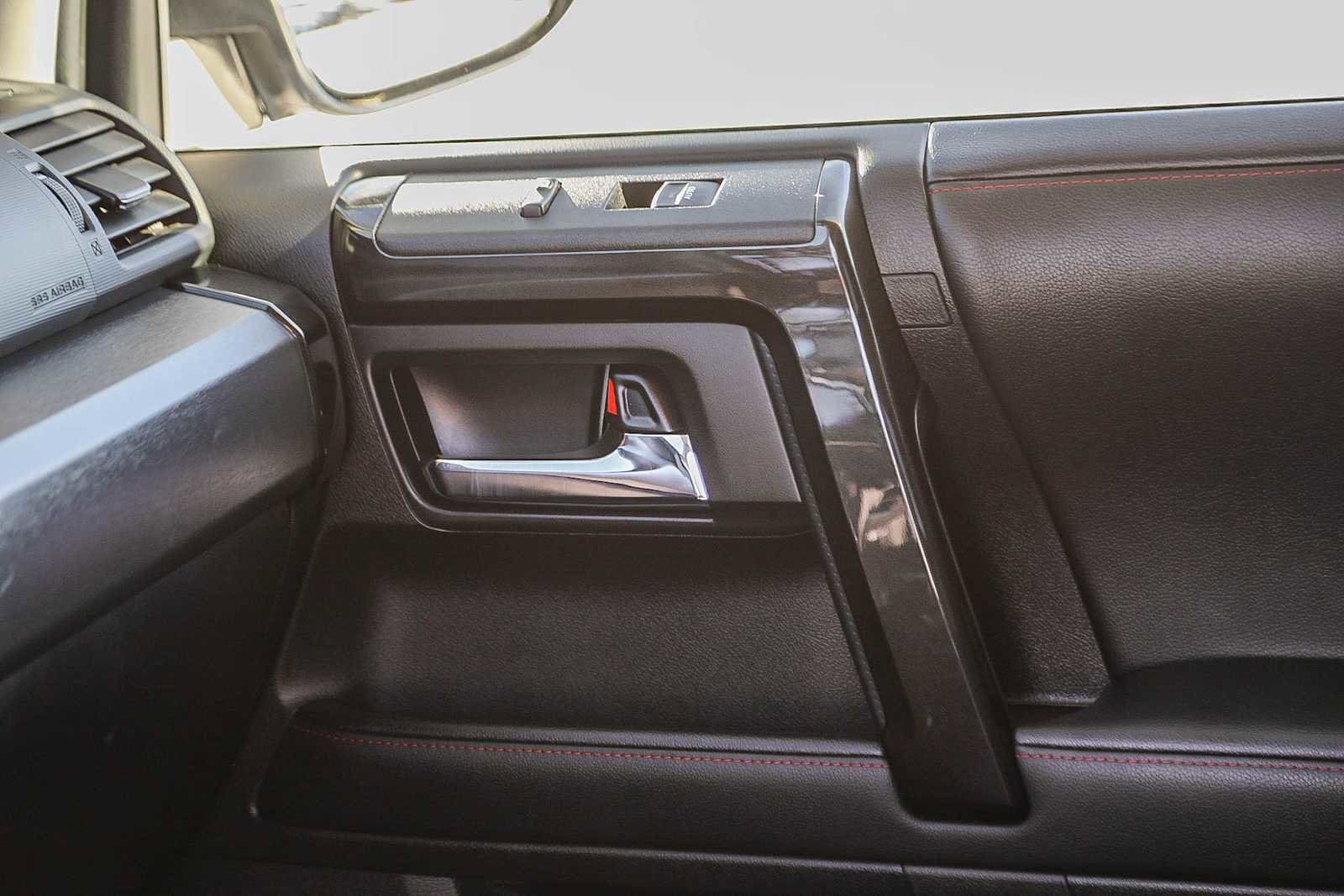 Thumbnail: 2024 Toyota 4Runner - 22