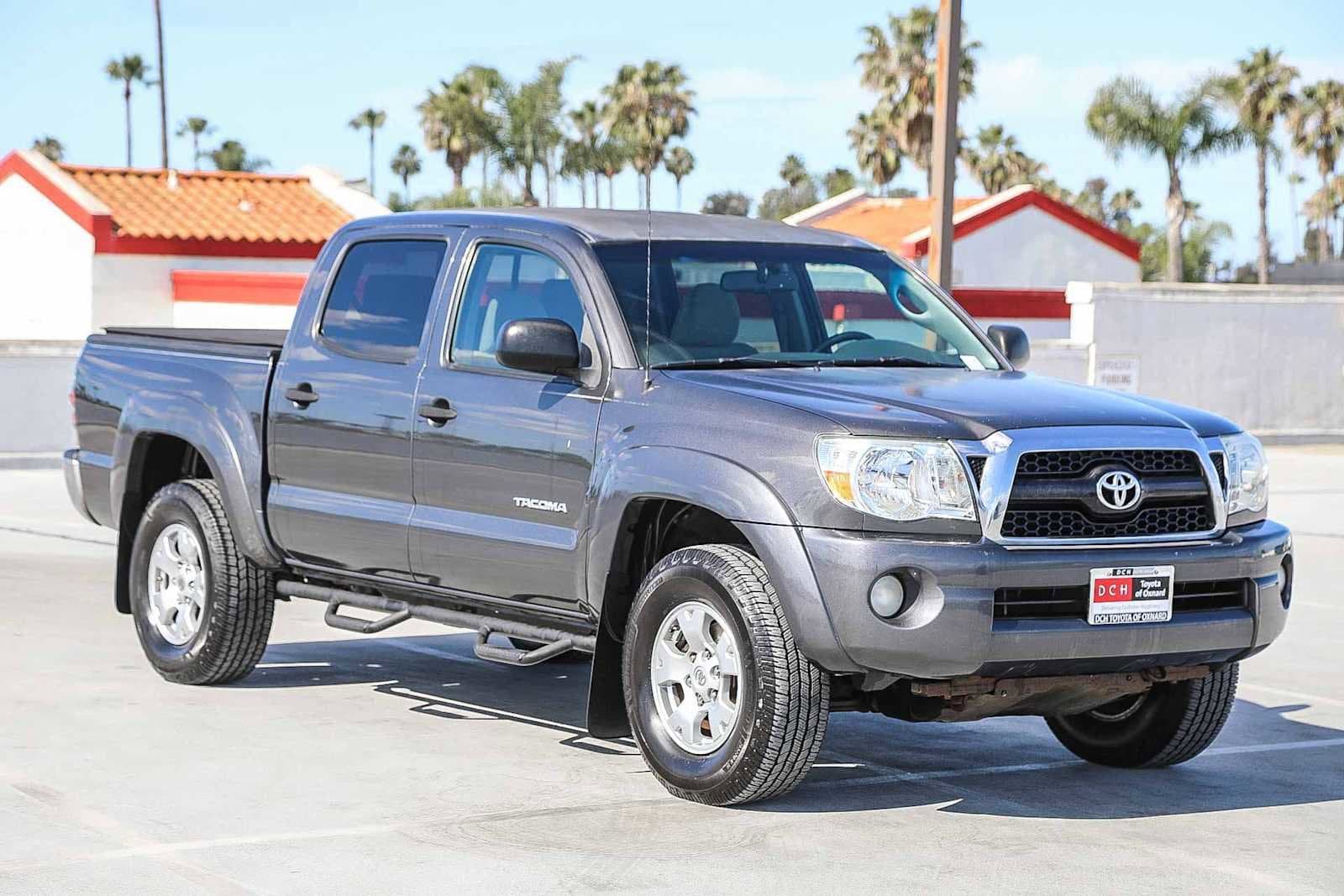 Thumbnail: 2011 Toyota Tacoma - 4