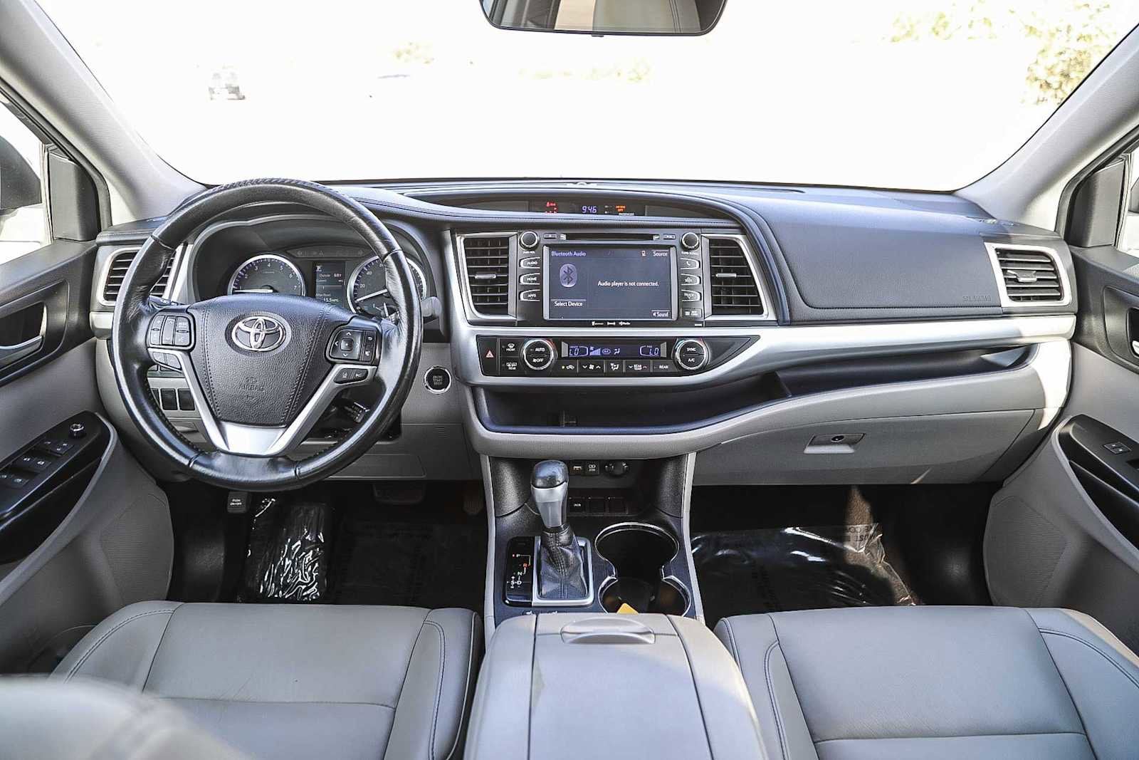 Thumbnail: 2019 Toyota Highlander - 10