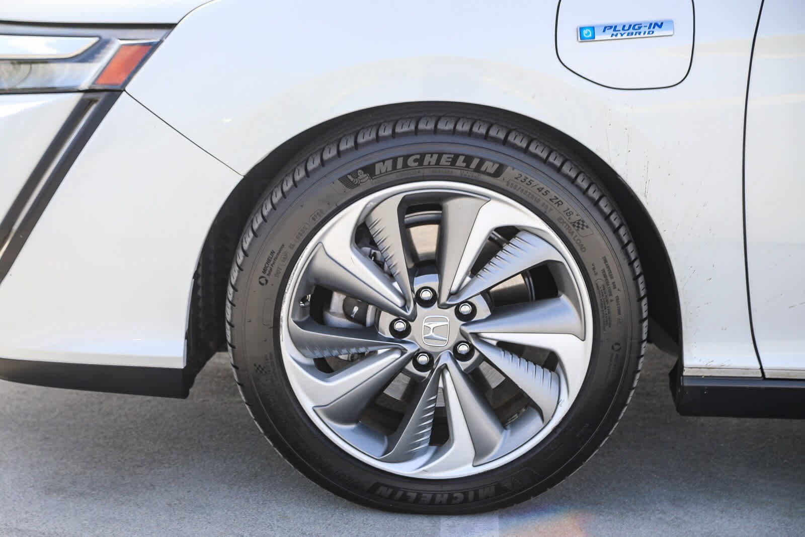 Thumbnail: 2018 Honda Clarity - 9