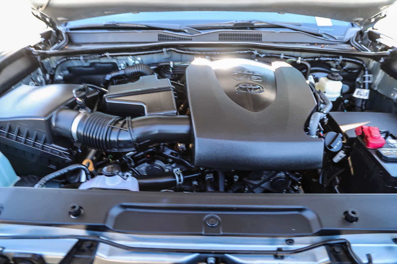 Thumbnail: 2020 Toyota Tacoma - 27