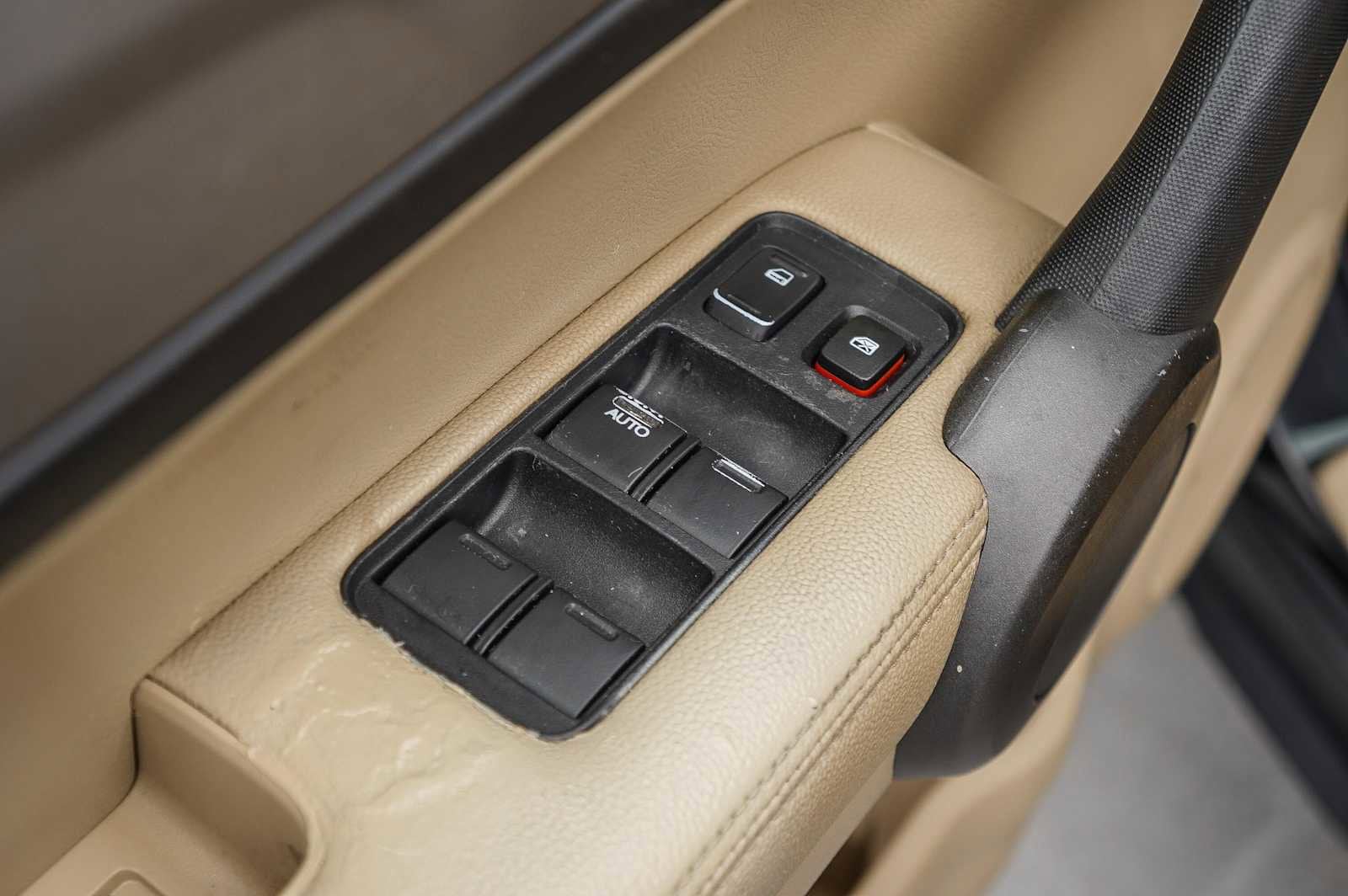 Thumbnail: 2010 Honda CR-V - 22