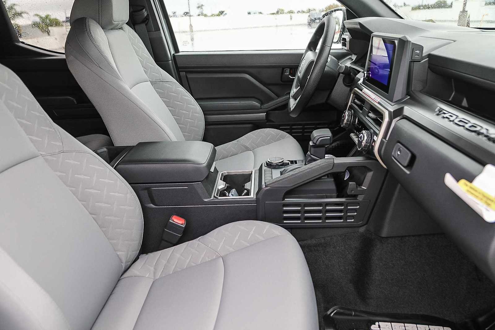 Thumbnail: 2025 Toyota Tacoma - 17