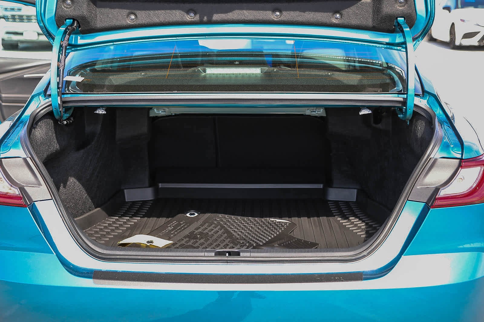 Thumbnail: 2026 Toyota Camry - 12