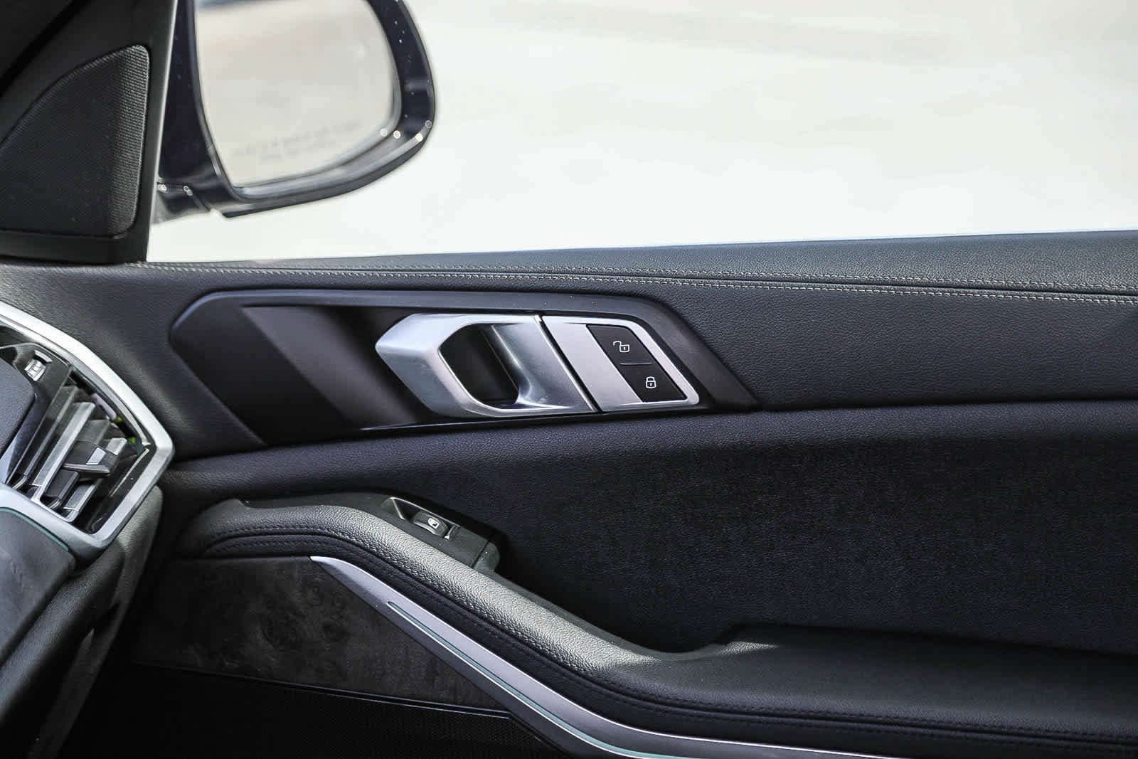 Thumbnail: 2020 BMW X5 - 20