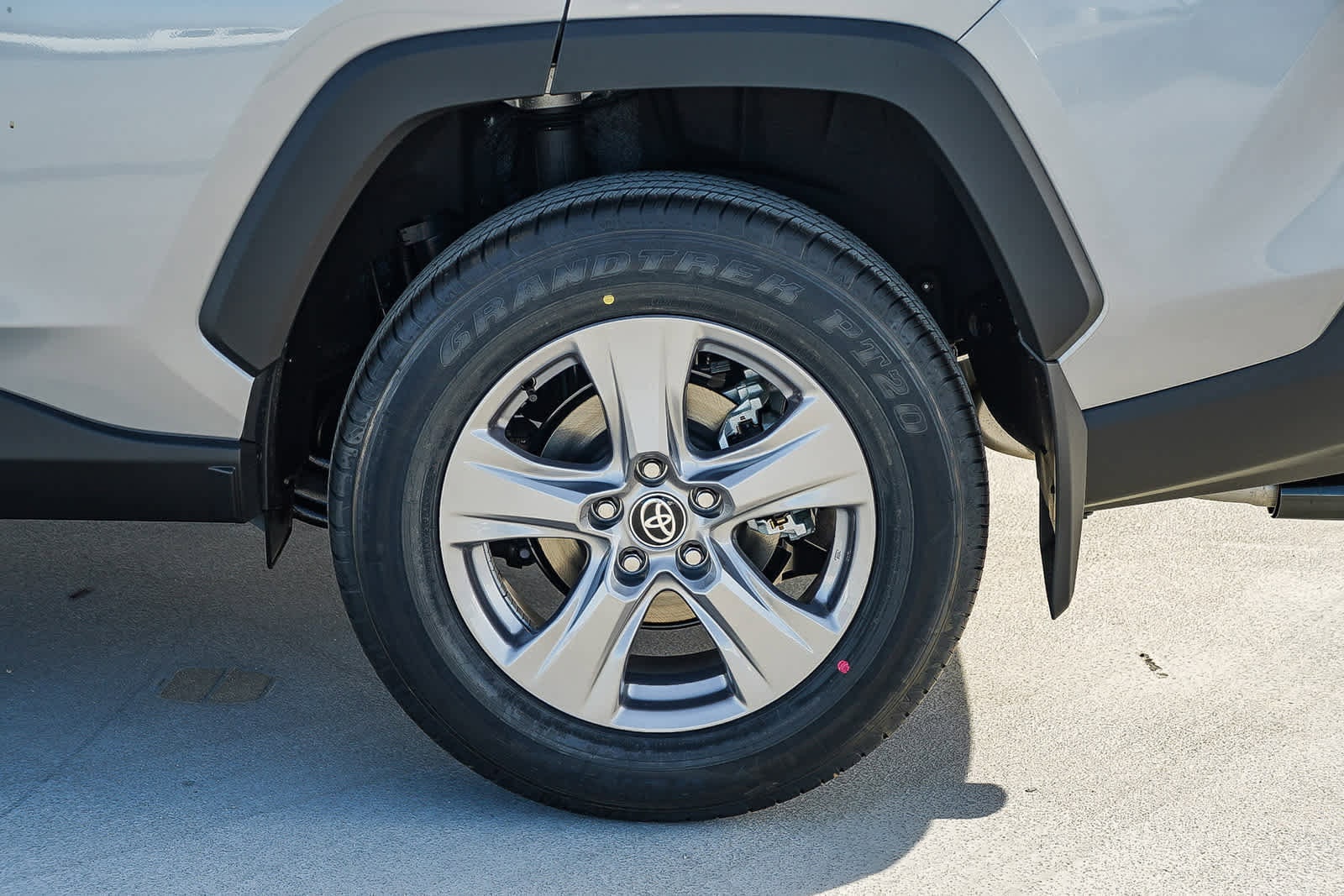 Thumbnail: 2025 Toyota RAV4 - 12