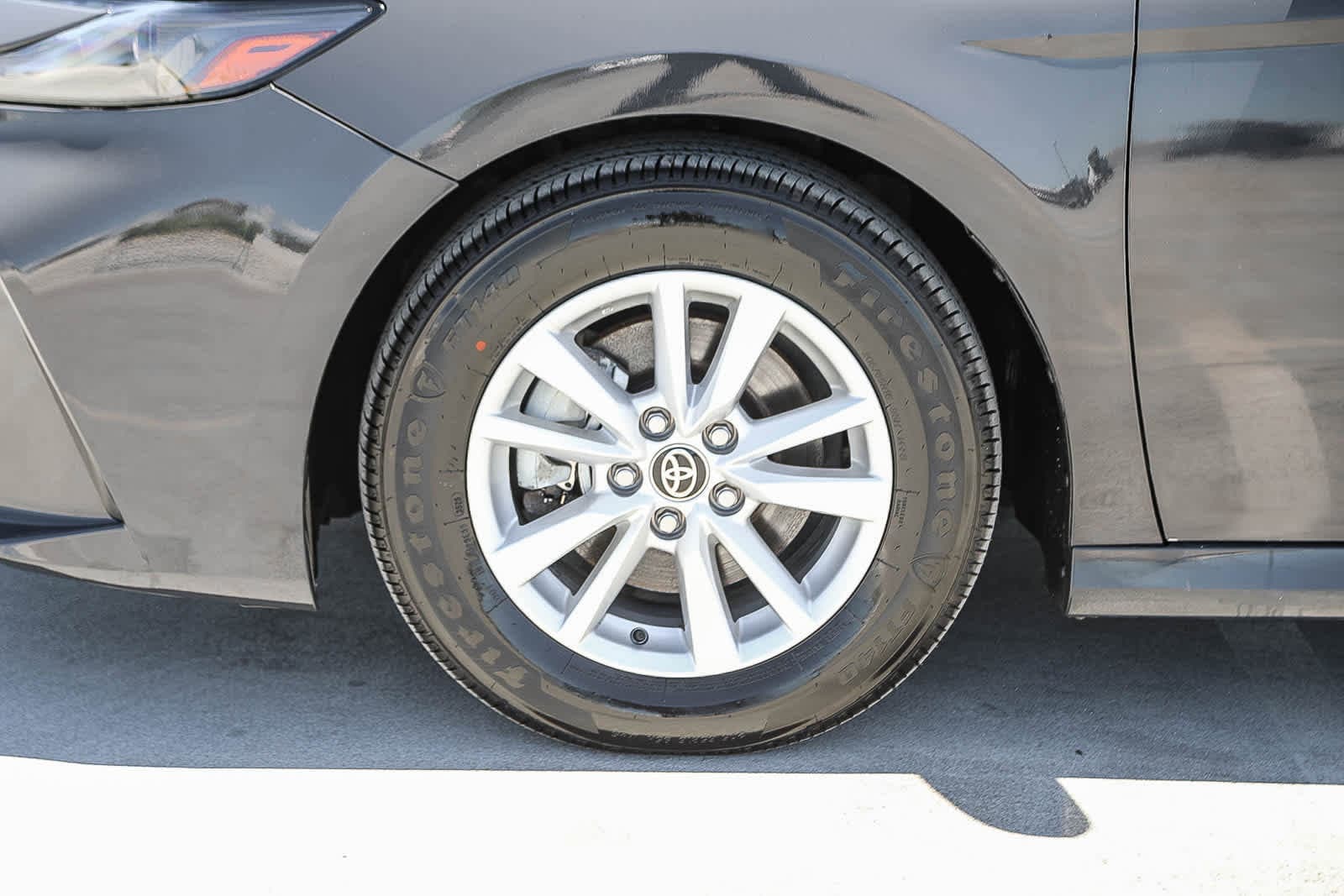 Thumbnail: 2025 Toyota Camry - 11