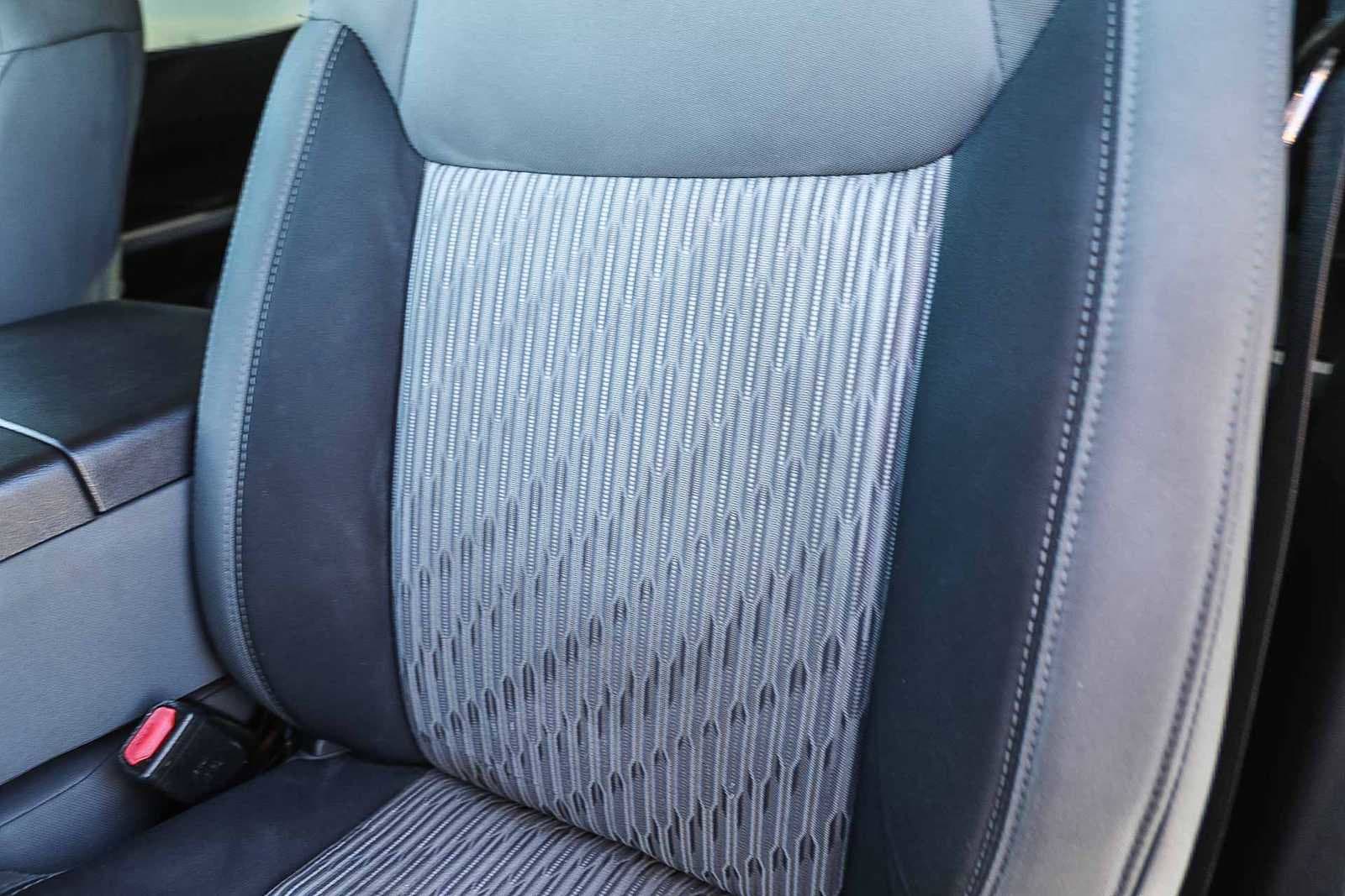 Thumbnail: 2016 Toyota Tundra - 25