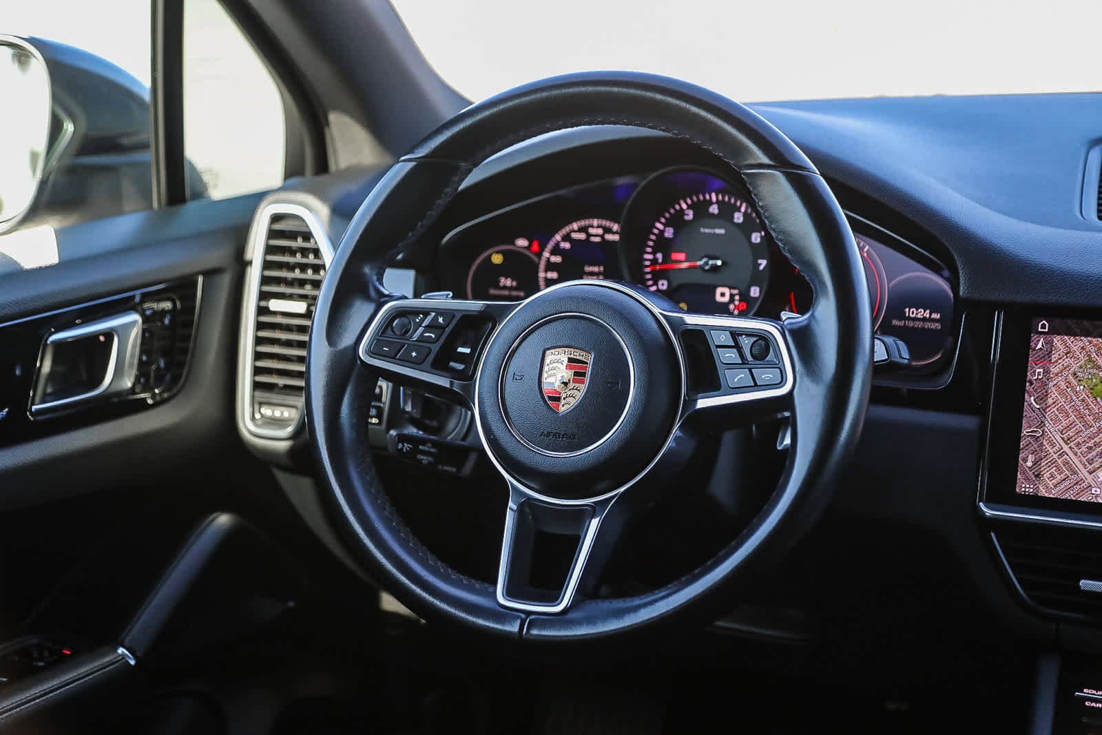 Thumbnail: 2019 Porsche Cayenne - 14