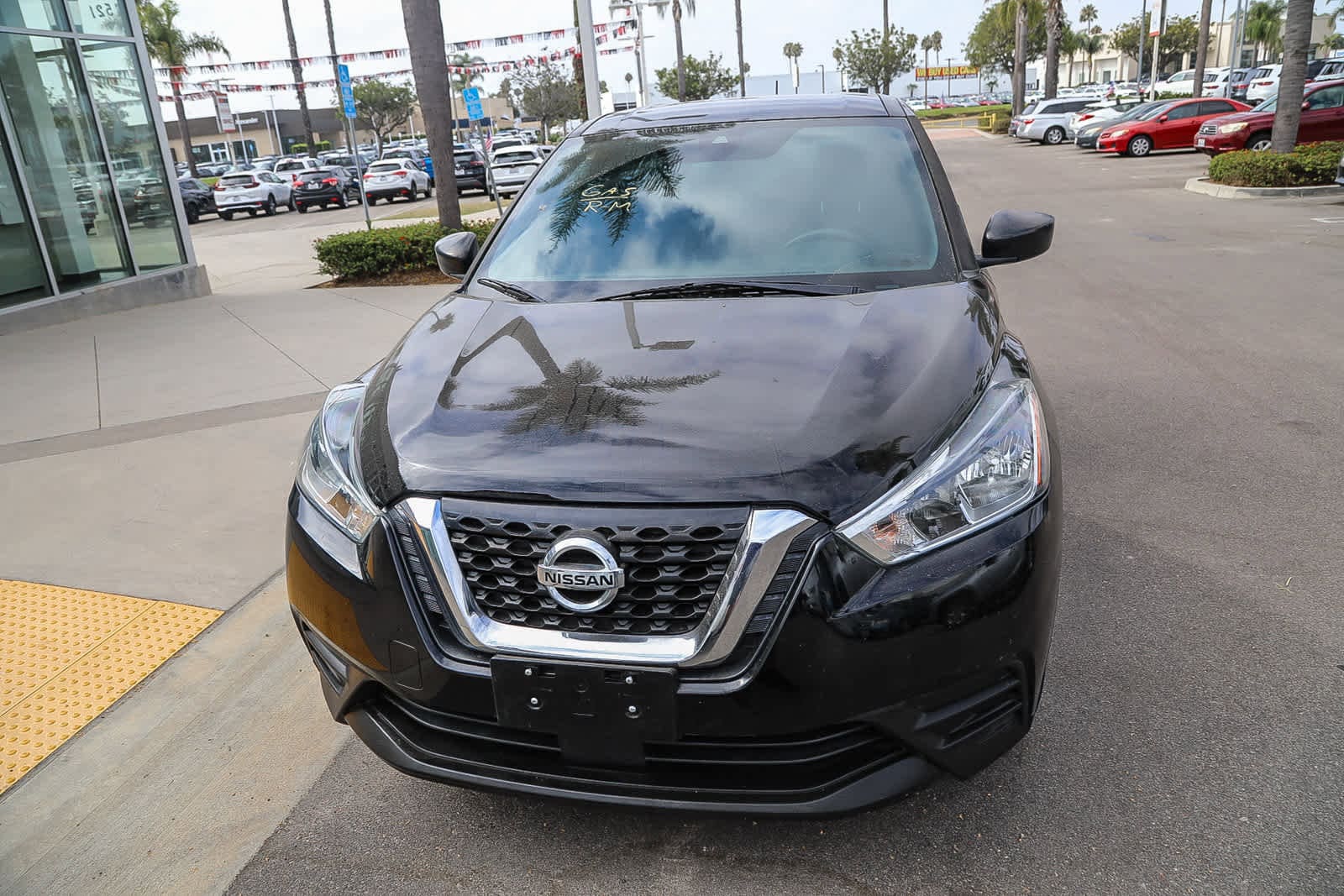 Thumbnail: 2020 Nissan Kicks - 2
