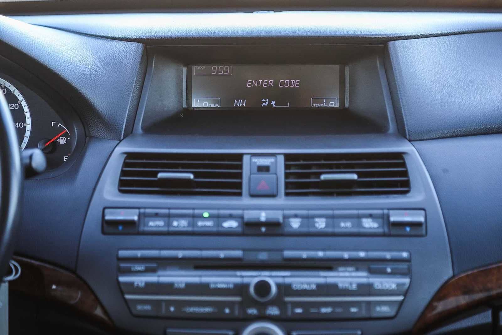 Thumbnail: 2012 Honda Accord - 14