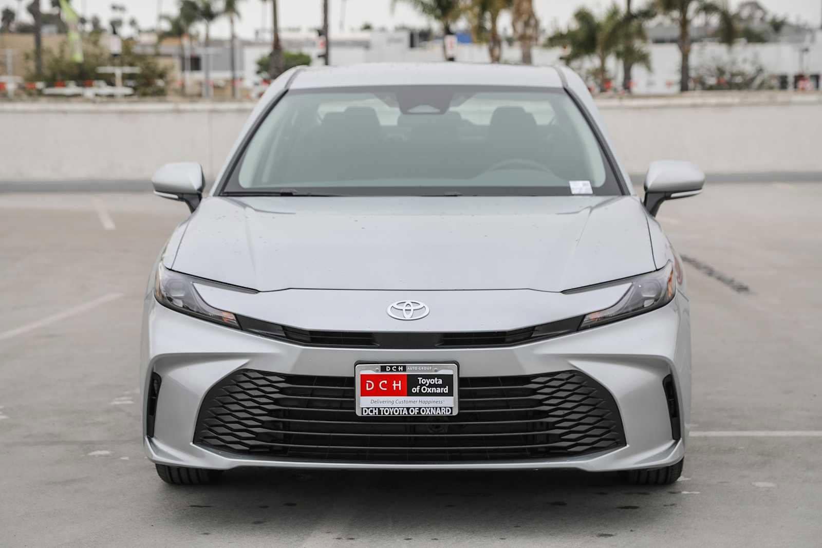 2025 Toyota Camry LE 2