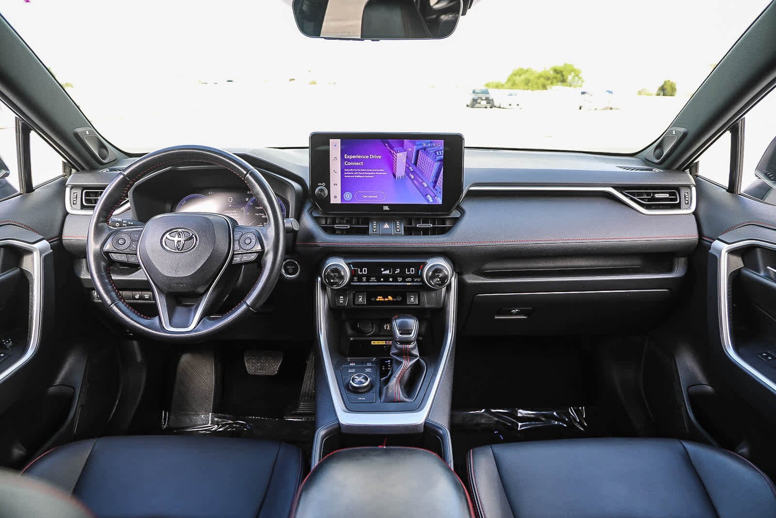 Thumbnail: 2024 Toyota RAV4 - 12