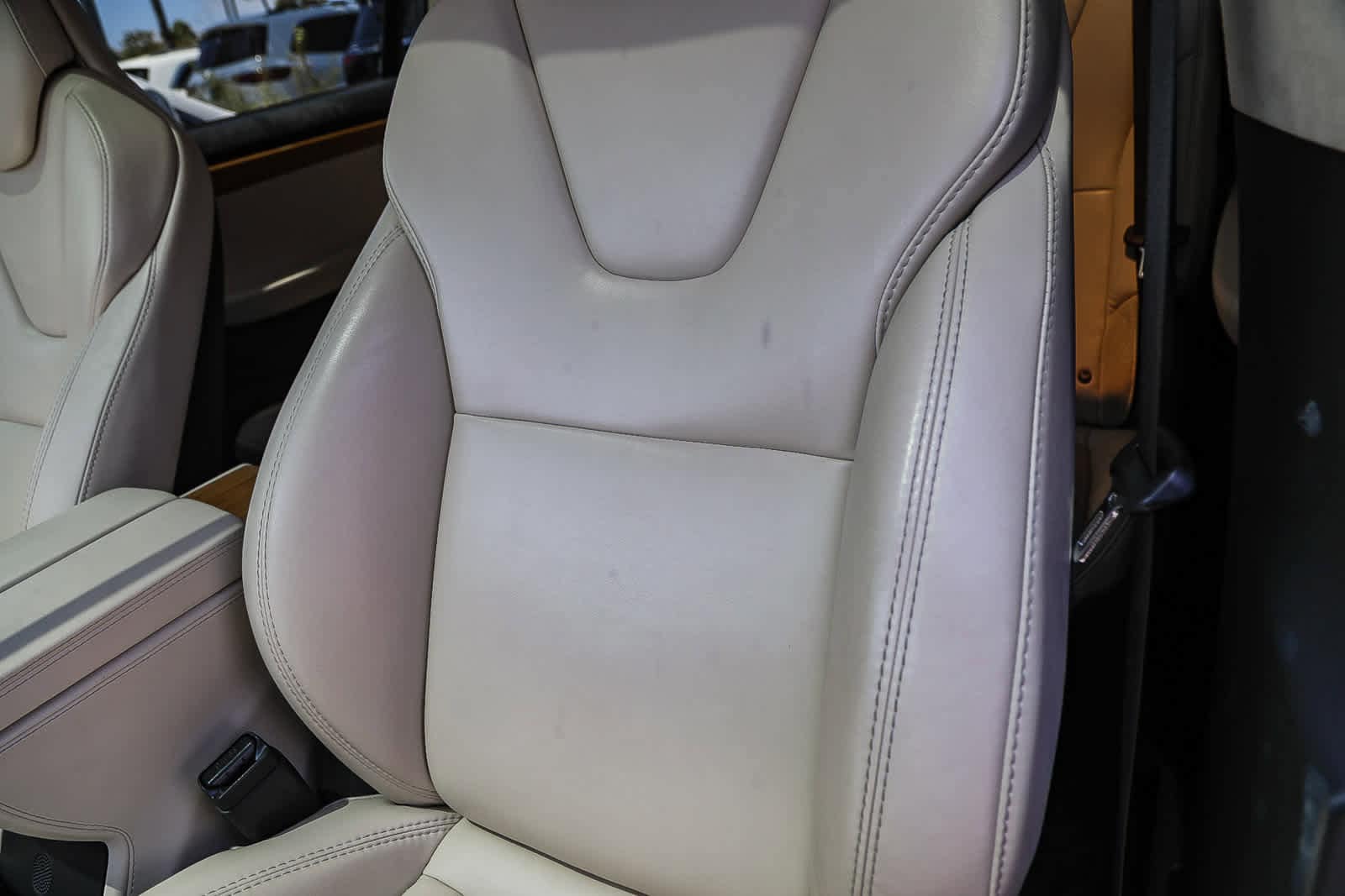 Thumbnail: 2019 Tesla Model X - 7