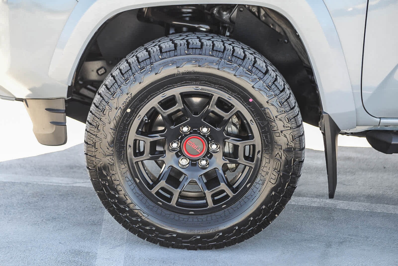 Thumbnail: 2019 Toyota Tacoma - 10