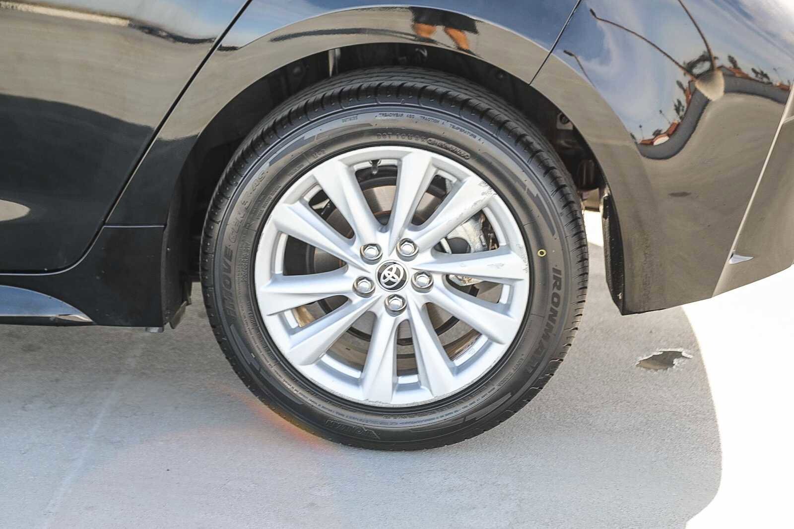 Thumbnail: 2024 Toyota Corolla - 12