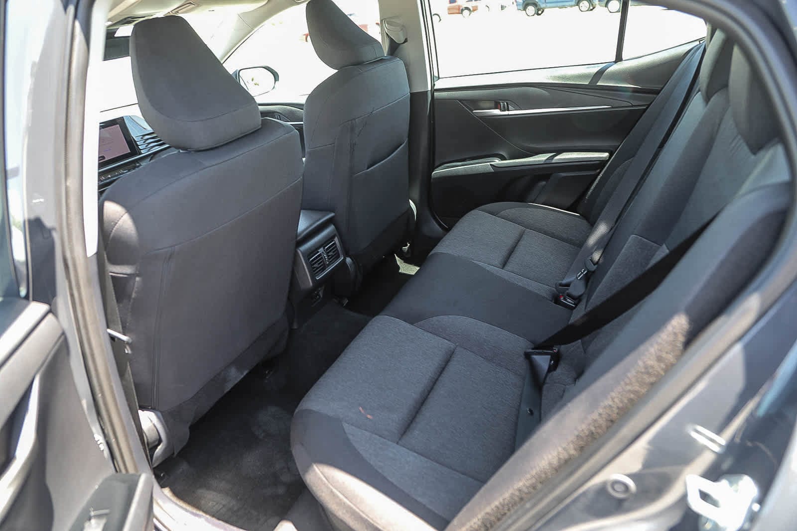 Thumbnail: 2025 Toyota Camry - 19