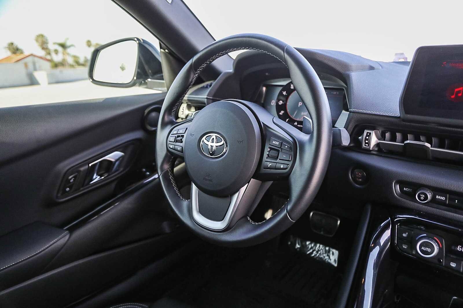 Thumbnail: 2023 Toyota GR Supra - 17