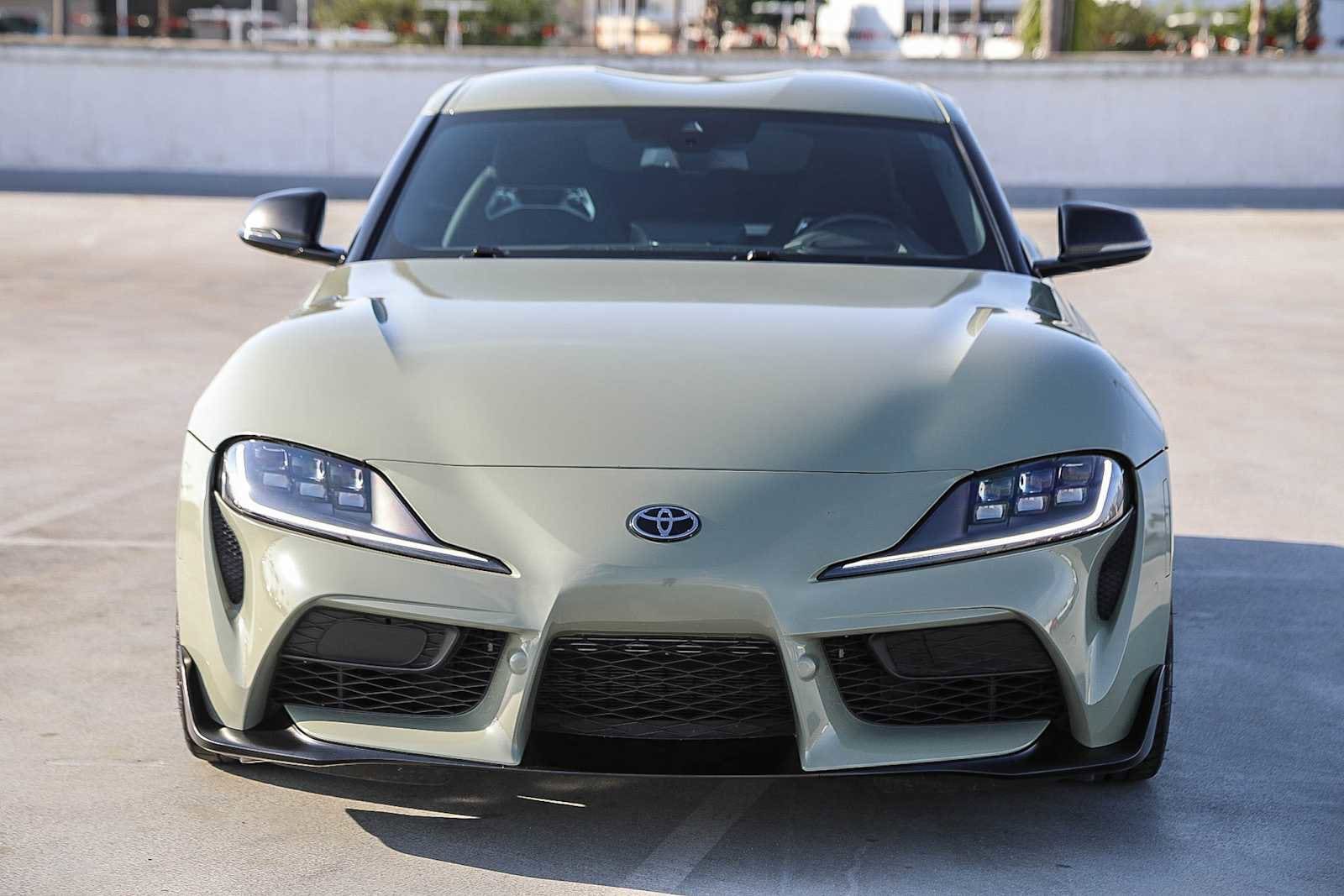 Thumbnail: 2023 Toyota GR Supra - 4