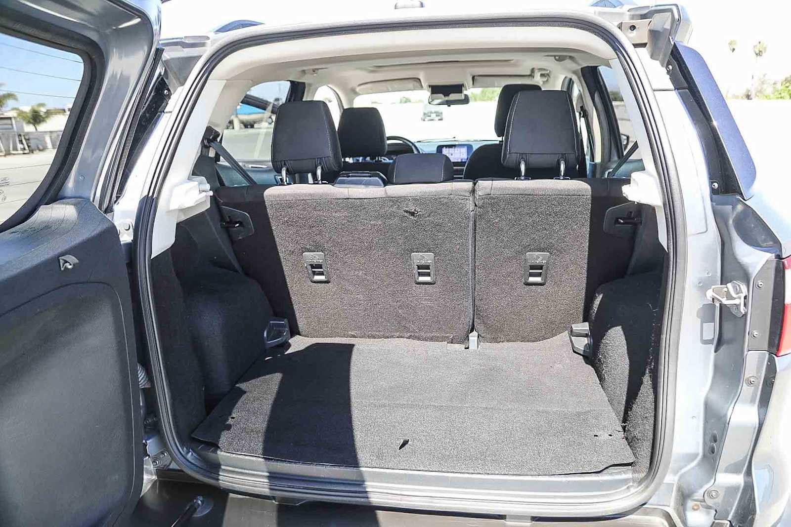 Thumbnail: 2019 Ford EcoSport - 24