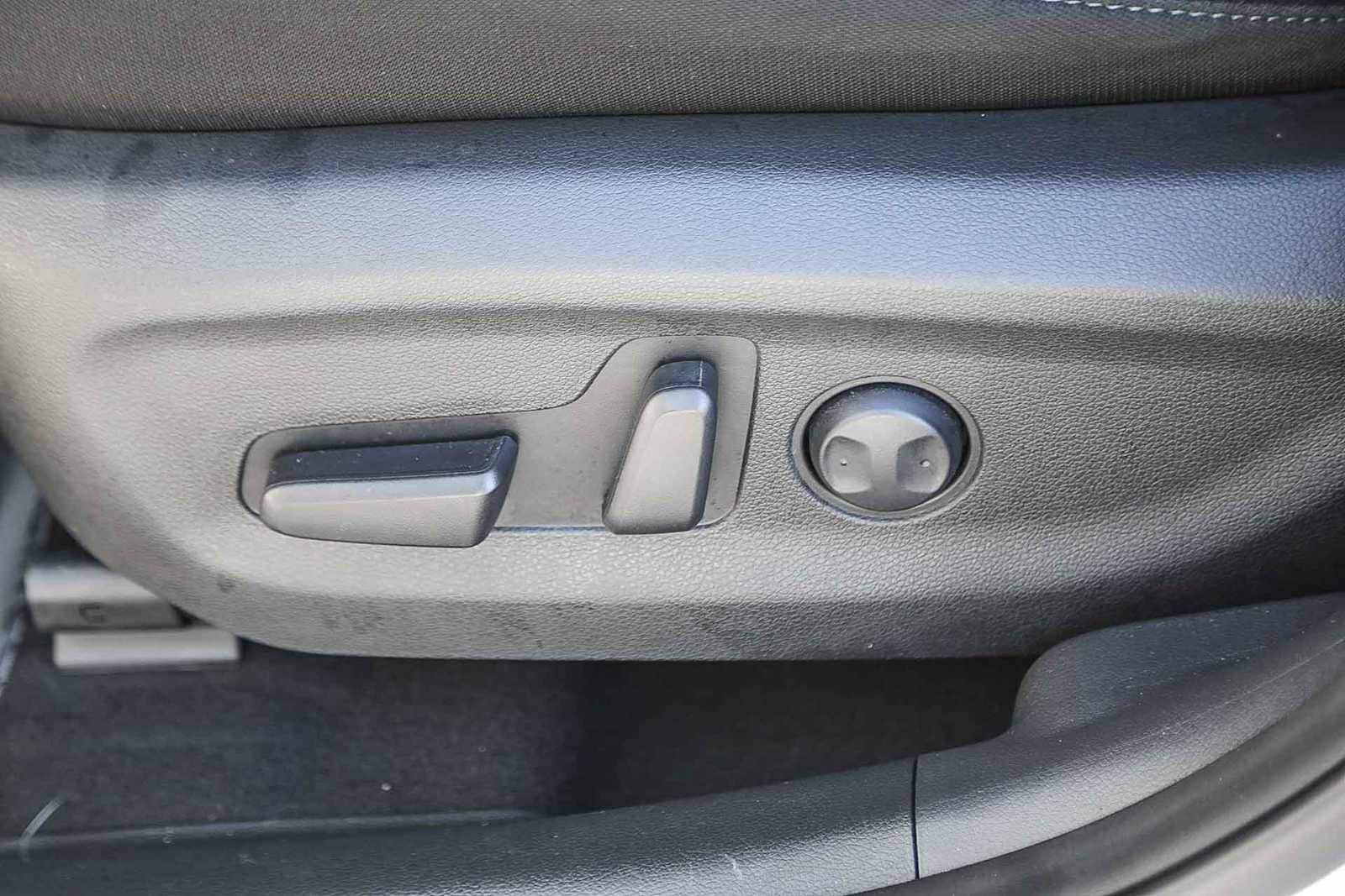 Thumbnail: 2023 Hyundai Kona - 19