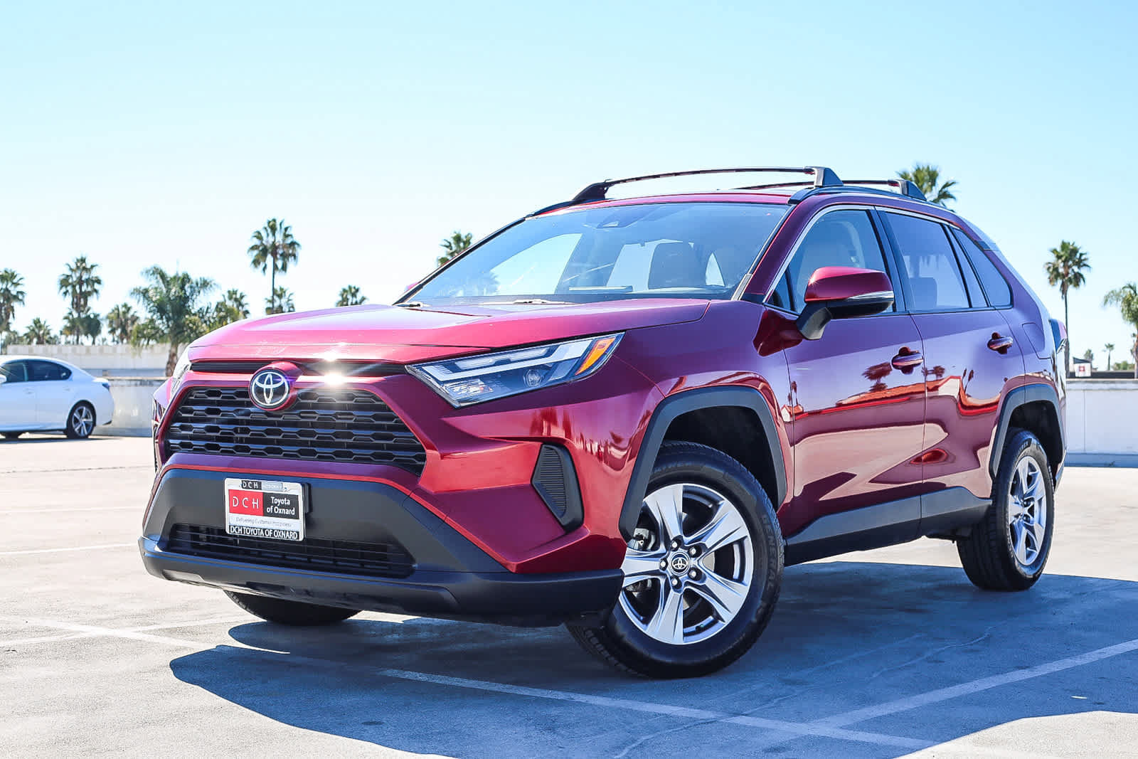 2022 Toyota RAV4 XLE — photo 1 of 23