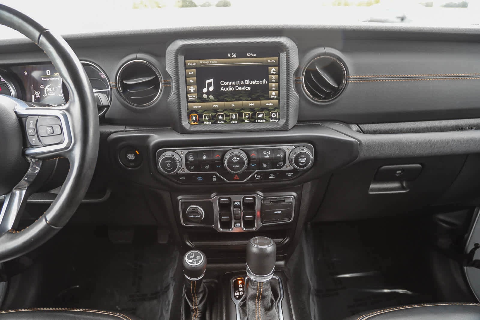 Thumbnail: 2022 Jeep Wrangler - 13